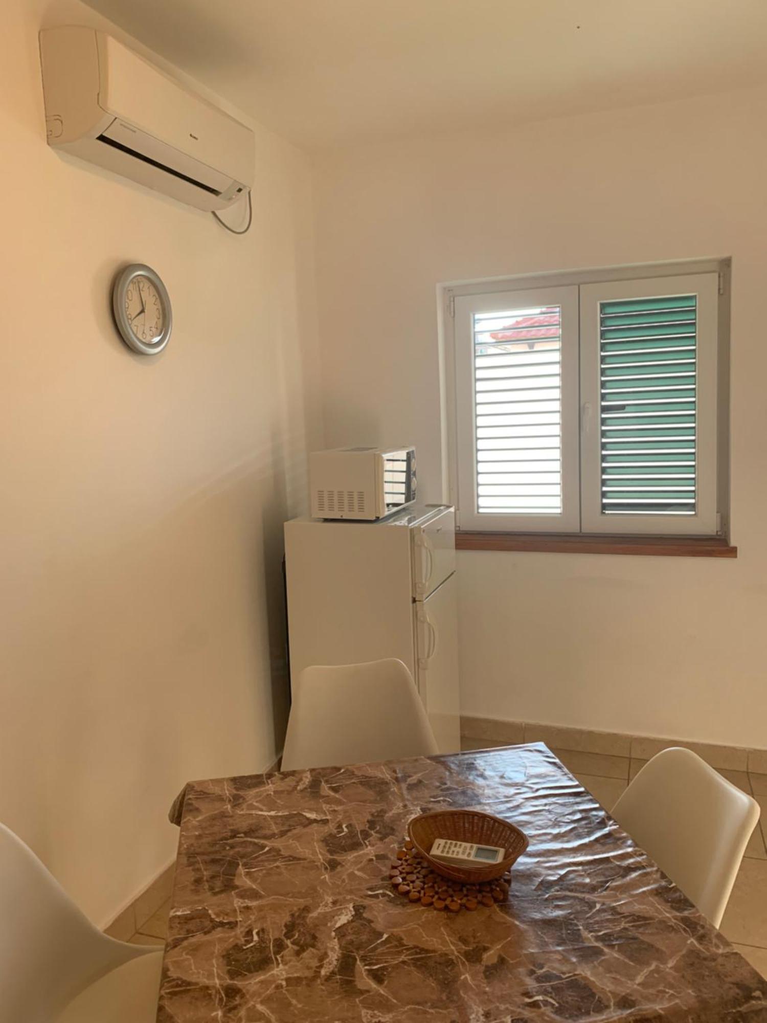 Waterfront Apartments Tisno Ngoại thất bức ảnh