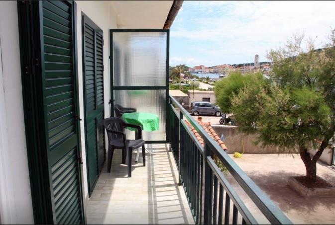 Waterfront Apartments Tisno Ngoại thất bức ảnh